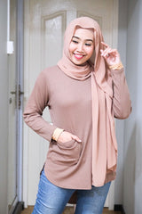 Waffle knit hilow top