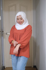 Yara puff balloon sleeve top