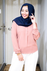 Nayla button top