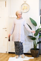 Elya eyelet top