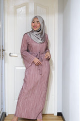 Layla pleated dress Rosegold