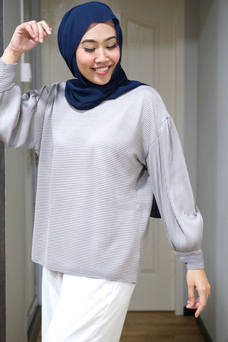 Pleated drop-down shoulder top