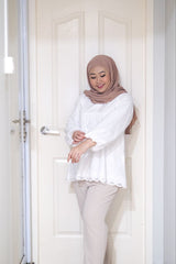 Lila eyelet puff balloon sleeve top White #3