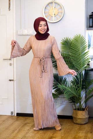 Layla pleated dress Nudebrown