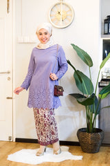 Elya eyelet top