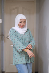 Nura puff balloon sleeve top